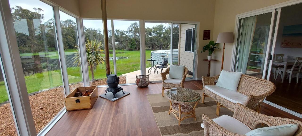 Abbivale Farm Cottage Harewood Екстериор снимка